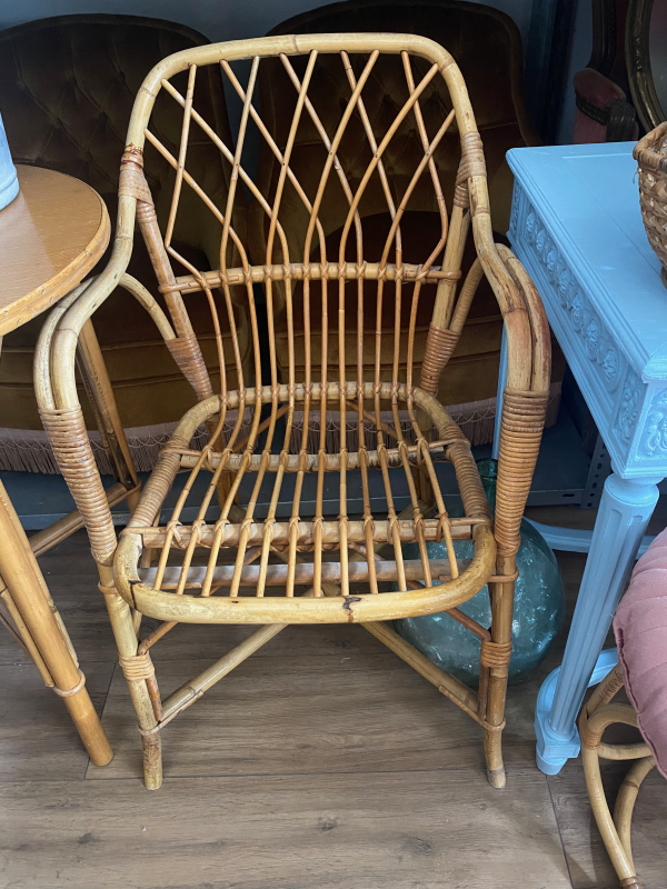 Chaise avec accoudoirs en Rotin