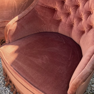 Fauteuil Crapaud Rose Capitonné